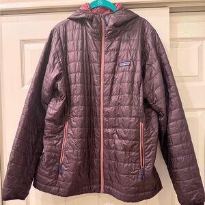 Patagonia Women's Nano Hooded Puffer Jacket